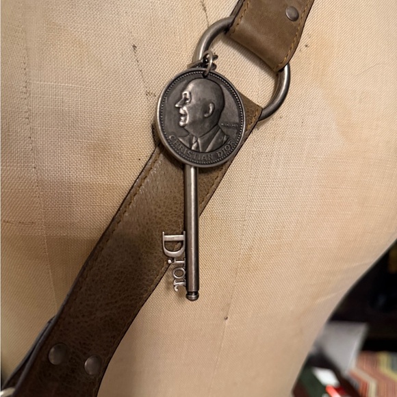 DIOR GAUCHO SADDLE  LARGE HANDBAG Limited edition color - Picture 10 of 15